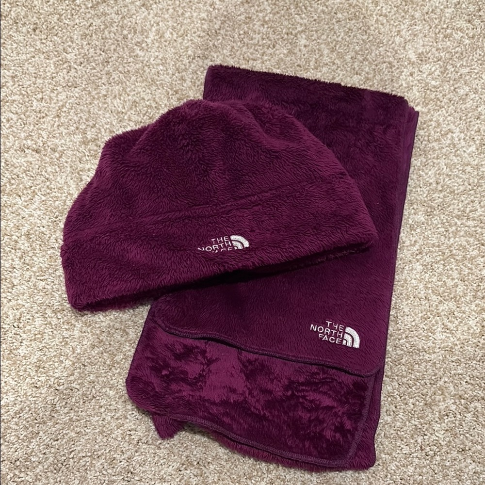 The North Face Purple Fleece Hat and Scarf Set